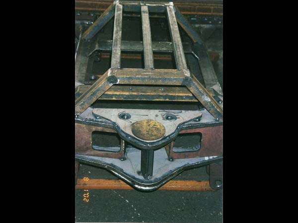 Undercarriages, turning devices and grippers